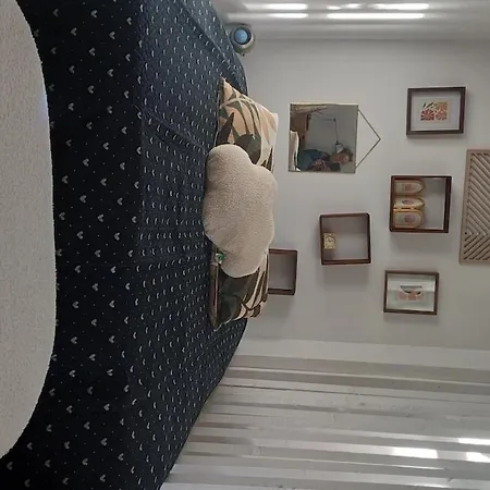 L Eclipse Apartment *